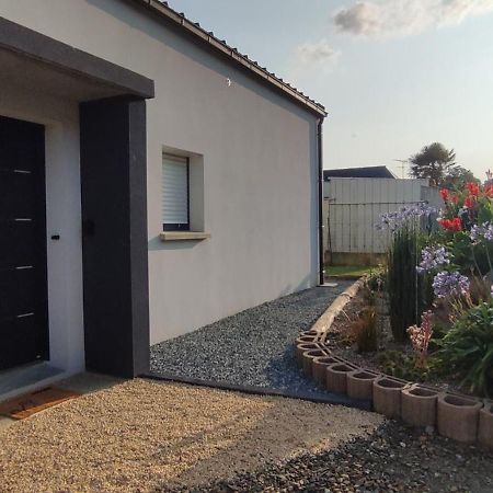 Maison Recente Avec Jardin. Plourhan Exterior photo